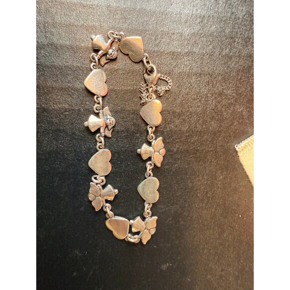 Retired James Avery Sterling Silver Heart and Angel Link Bracelet w/Safety Chain - Picture 4 of 13